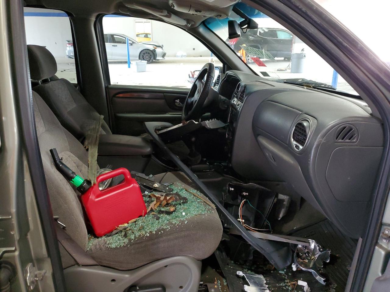 2004 GMC Envoy VIN: 1GKET16S746166390 Lot: 81813275