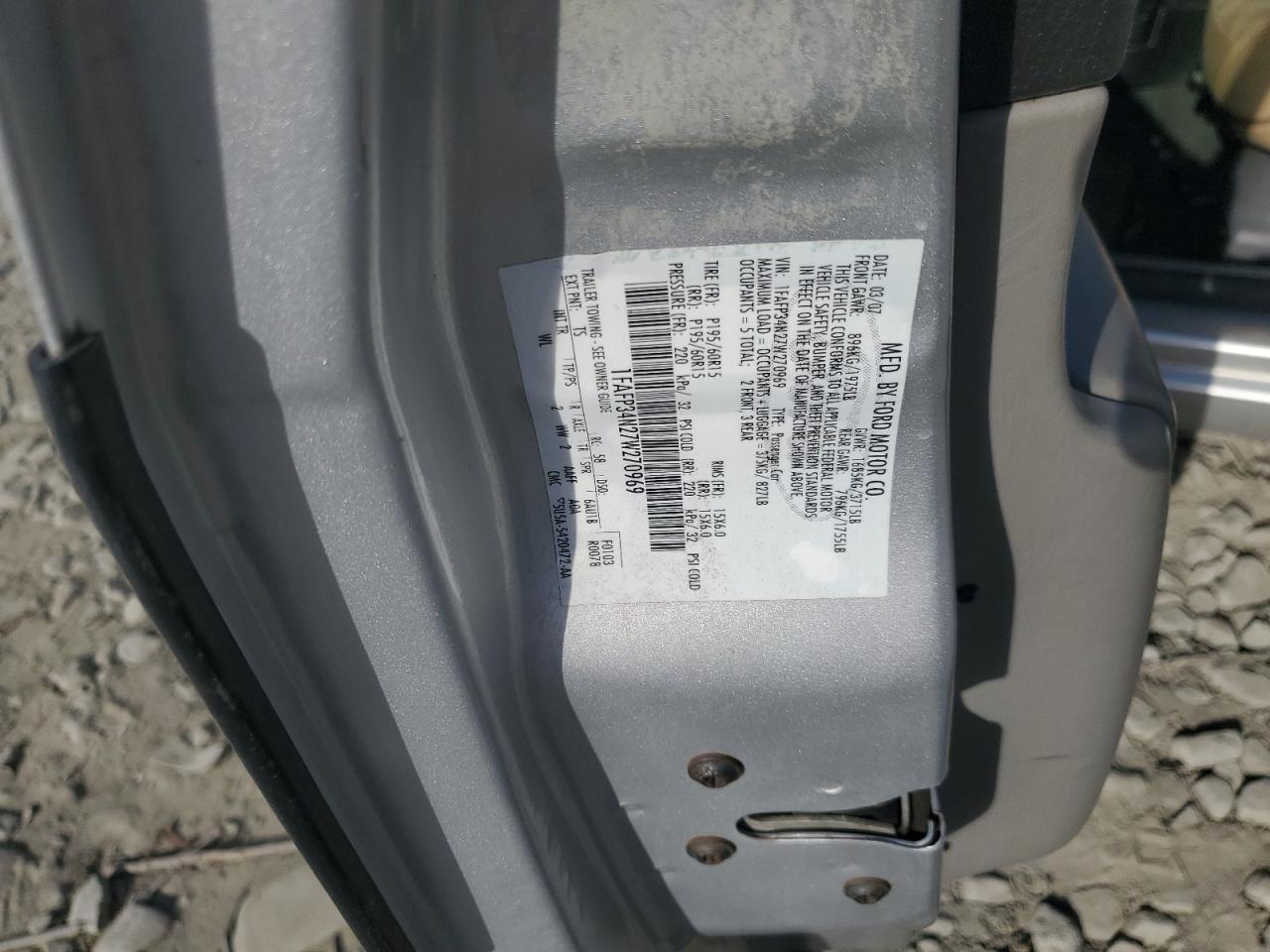 2007 Ford Focus Zx4 VIN: 1FAFP34N27W270969 Lot: 82025495