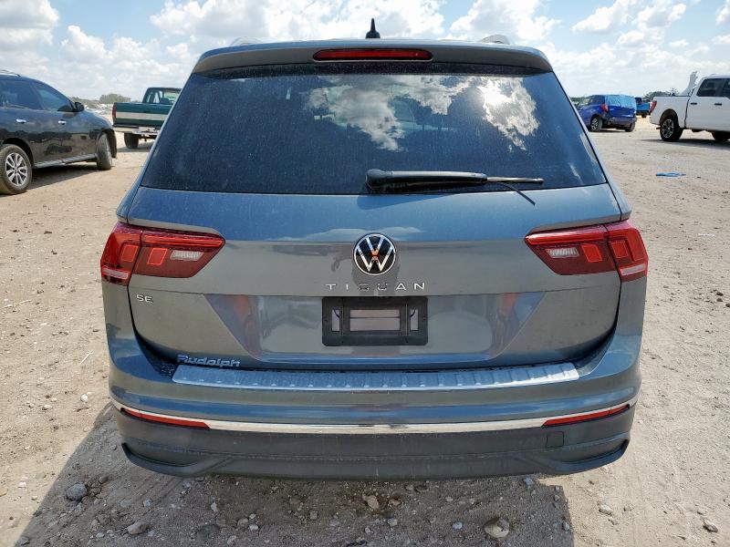  VOLKSWAGEN TIGUAN 2022 Серый