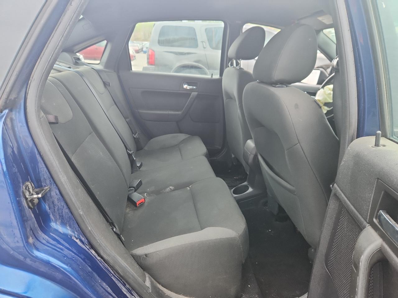 2008 Ford Focus Se VIN: 1FAHP35N68W273317 Lot: 71839345