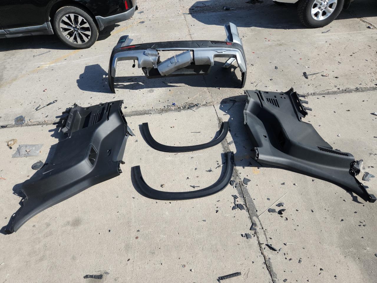 2025 GMC Acadia Elevation VIN: 1GKENNRS0SJ187217 Lot: 80717895