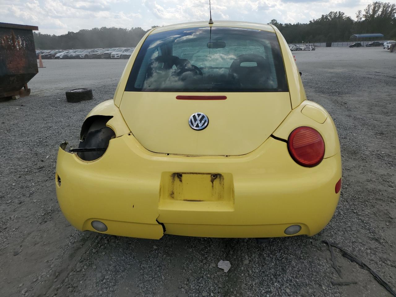 2000 Volkswagen New Beetle Gl VIN: 3VWBA21C9YM421649 Lot: 83780815