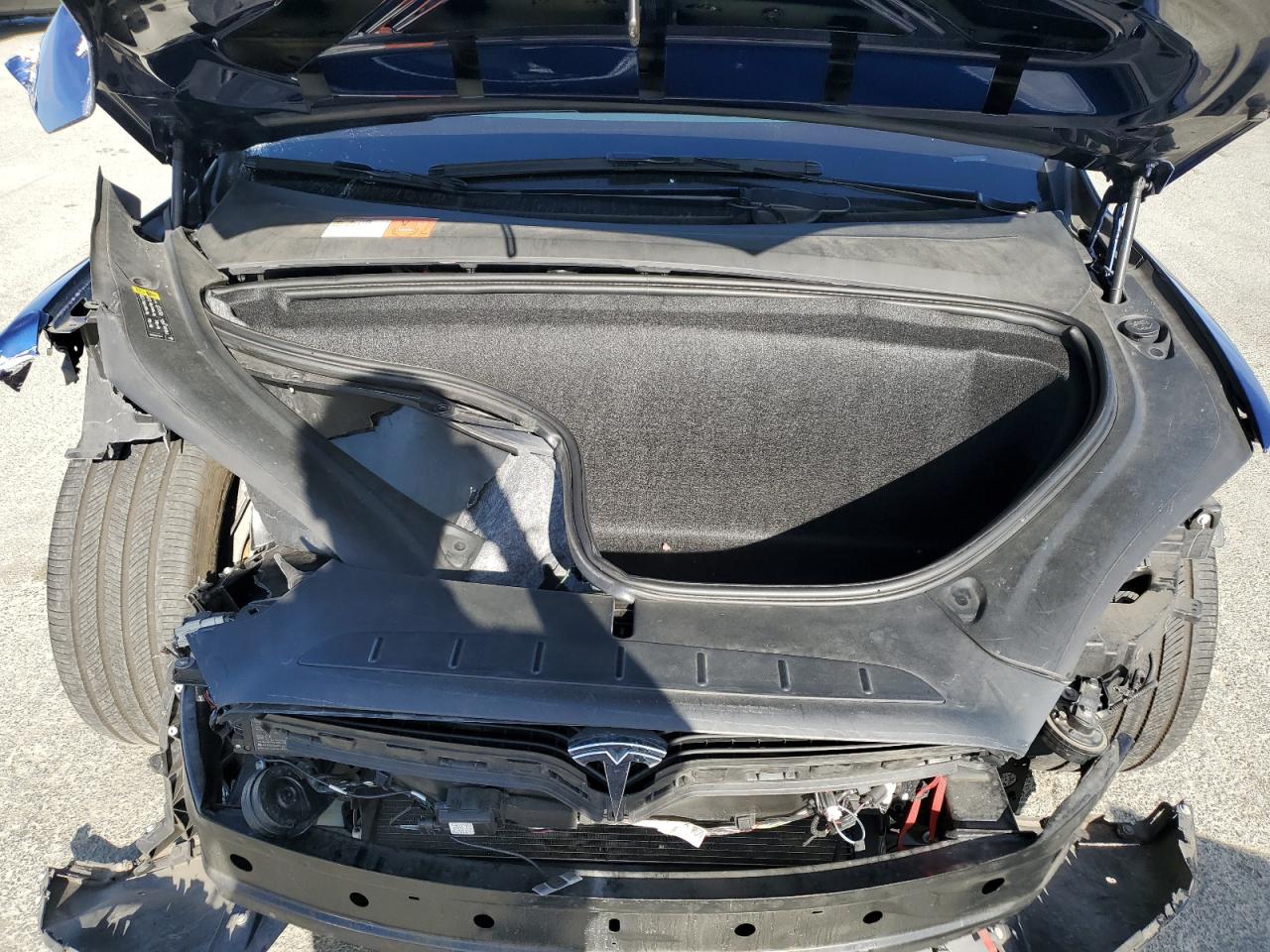 2018 Tesla Model X VIN: 5YJXCBE20JF130181 Lot: 80021715