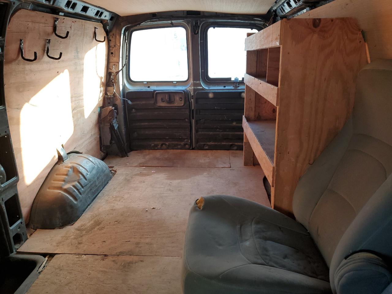 2010 Chevrolet Express G1500 VIN: 1GCUGADX6A1169767 Lot: 81293465