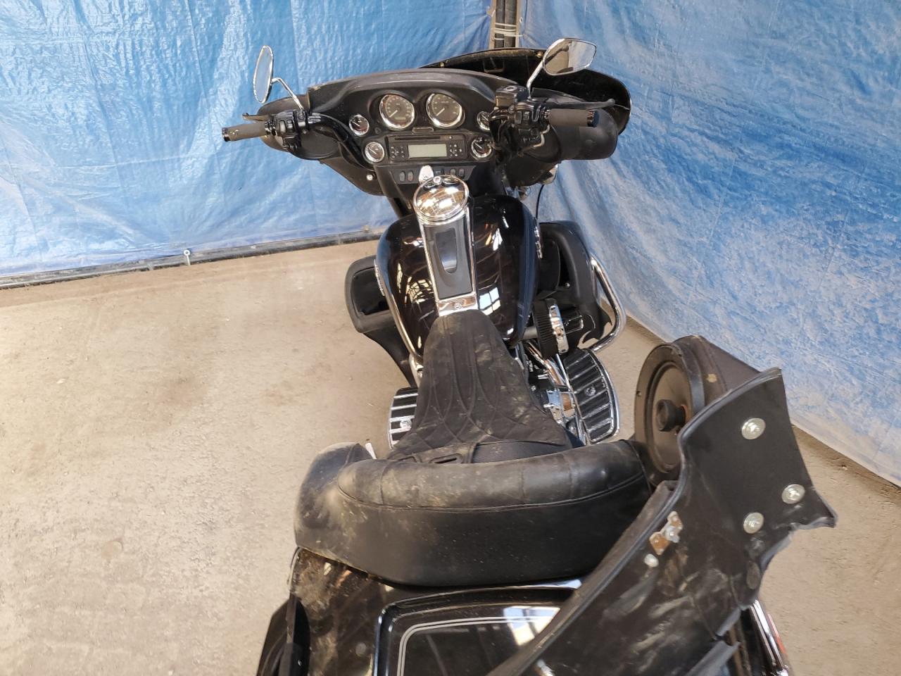 2006 Harley-Davidson Flhtcui VIN: 1HD1FCW176Y638758 Lot: 71670825
