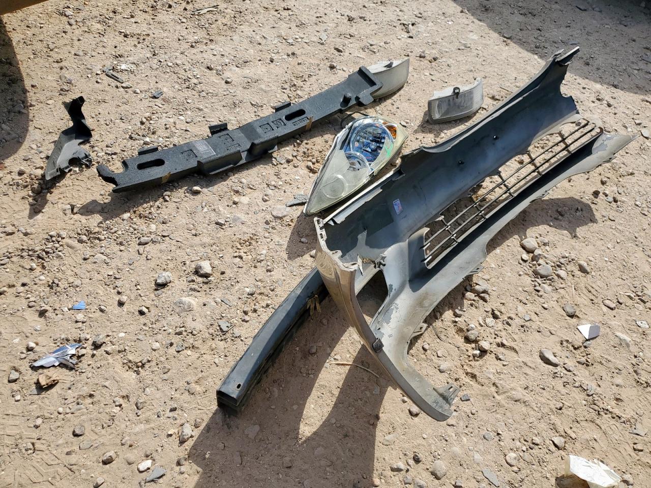 2005 Toyota Camry Le VIN: 4T1BE32K05U547694 Lot: 81518885