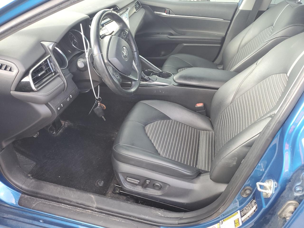2019 Toyota Camry L VIN: 4T1B11HK6KU243689 Lot: 82094015