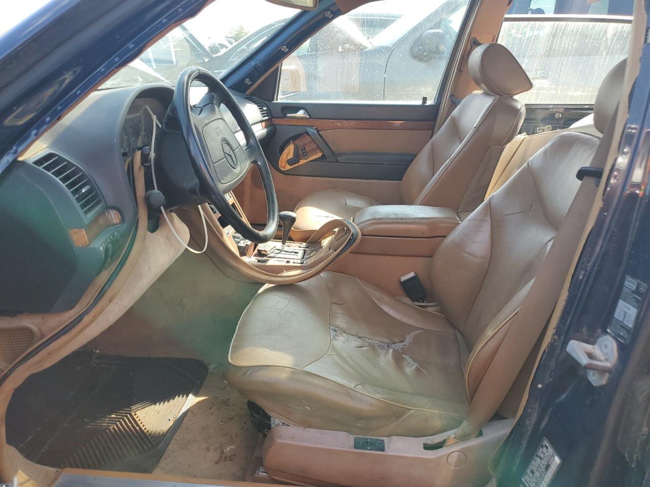1994 Mercedes-Benz S 420 VIN: WDBGA43E5RA180107 Lot: 81722665