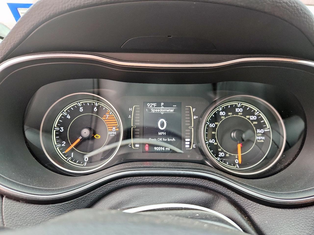 2019 Jeep Cherokee Latitude Plus VIN: 1C4PJMLX2KD140073 Lot: 71470095