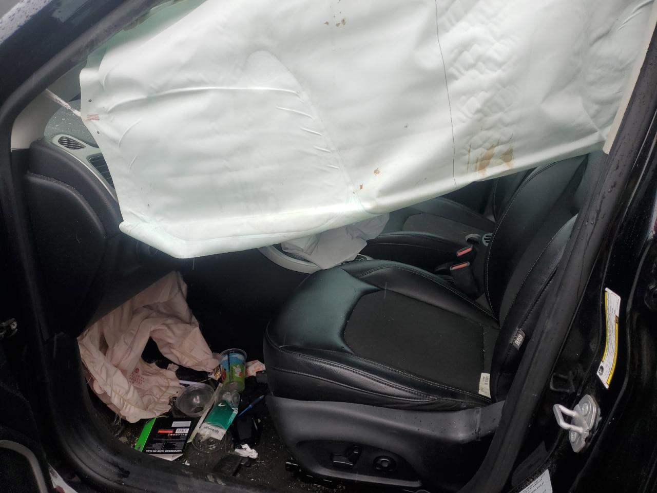 2018 Jeep Compass Latitude VIN: 3C4NJDBB8JT112686 Lot: 81103235