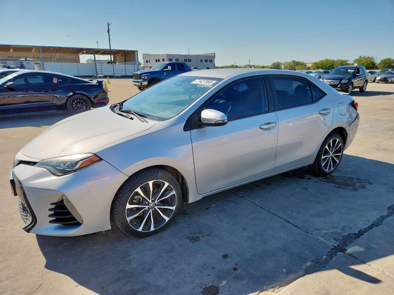 Седаны TOYOTA COROLLA 2017 Серебристый