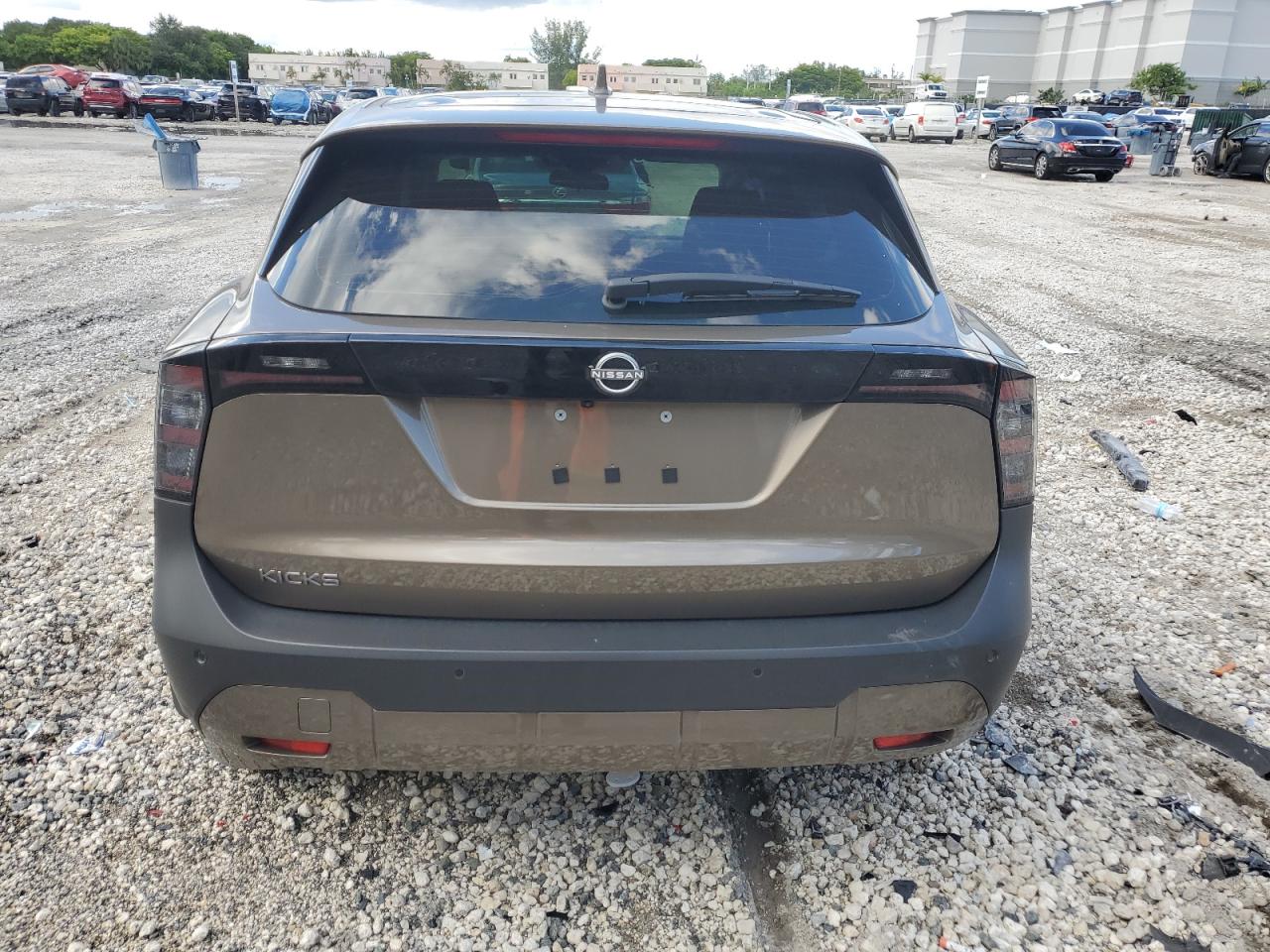 2025 Nissan Kicks S VIN: 3N8AP6BA4SL305584 Lot: 81539435