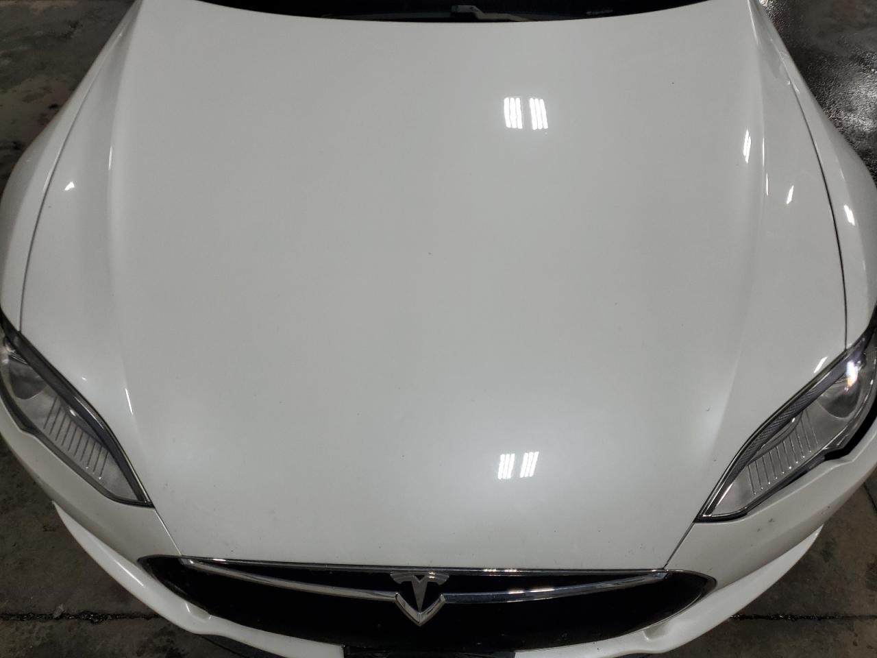2014 Tesla Model S VIN: 5YJSA1H16EFP35616 Lot: 80509065