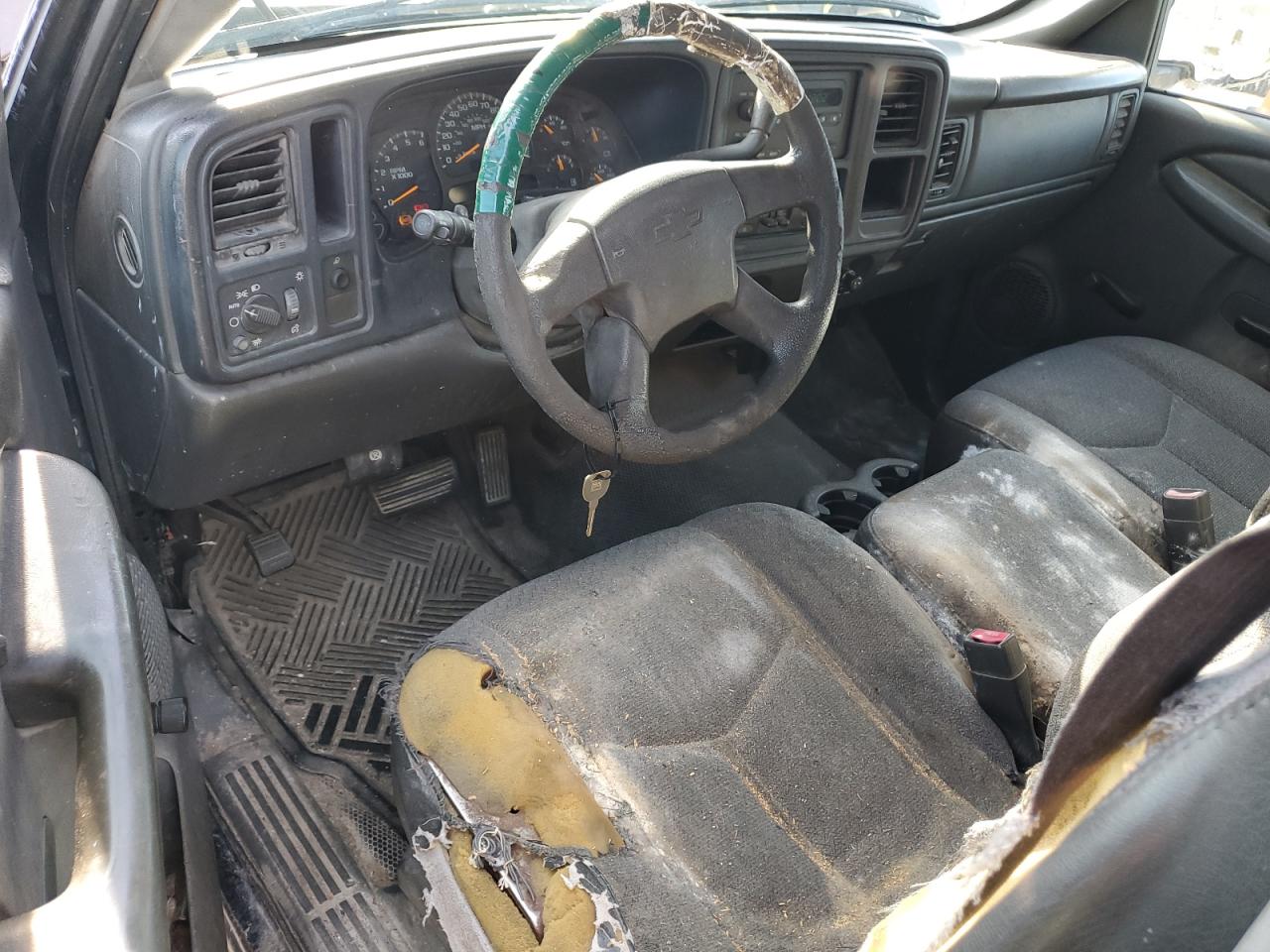 2005 Chevrolet Silverado C1500 VIN: 1GCEC19X85Z107397 Lot: 80843475