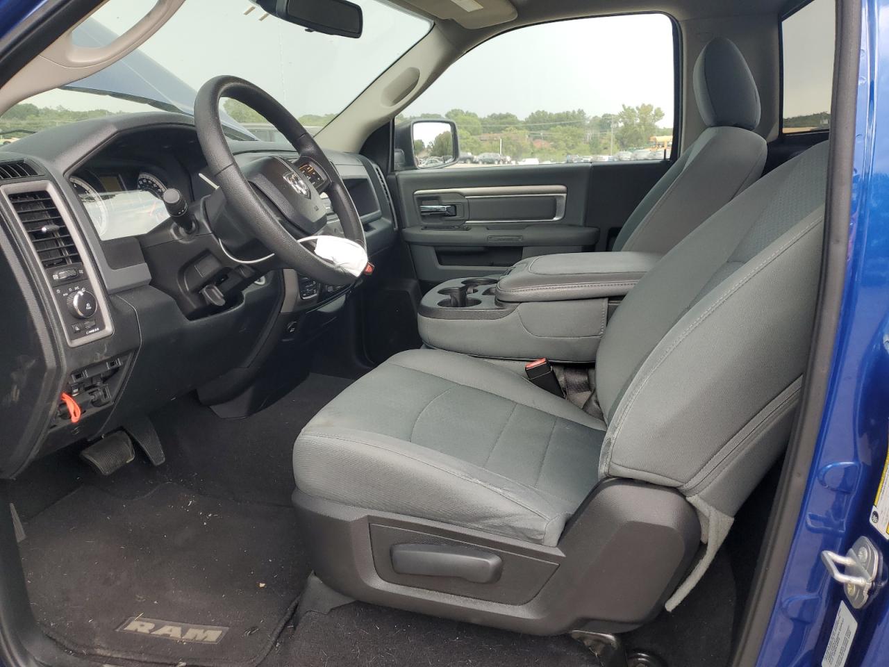 2016 Ram 1500 St VIN: 3C6JR7AT7GG113730 Lot: 71234145