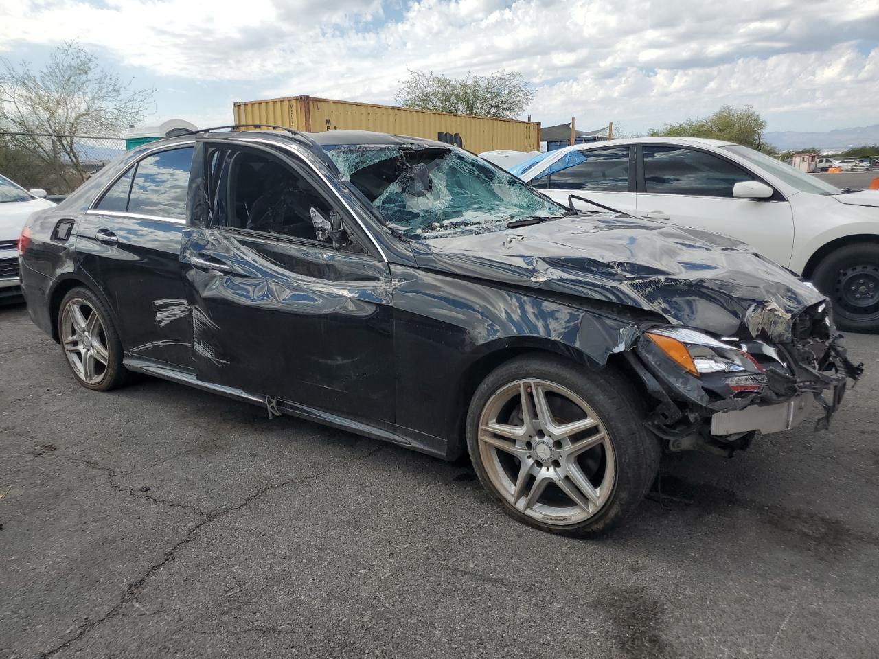 2014 Mercedes-Benz E 350 VIN: WDDHF5KB4EA964573 Lot: 83985005