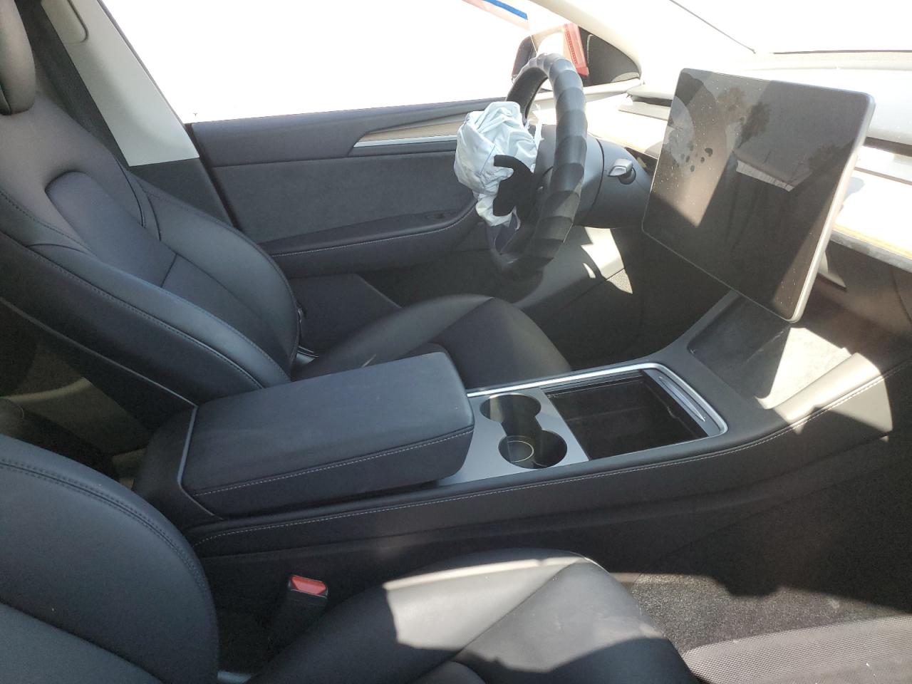 2023 Tesla Model Y VIN: 7SAYGDEEXPA130647 Lot: 81723775