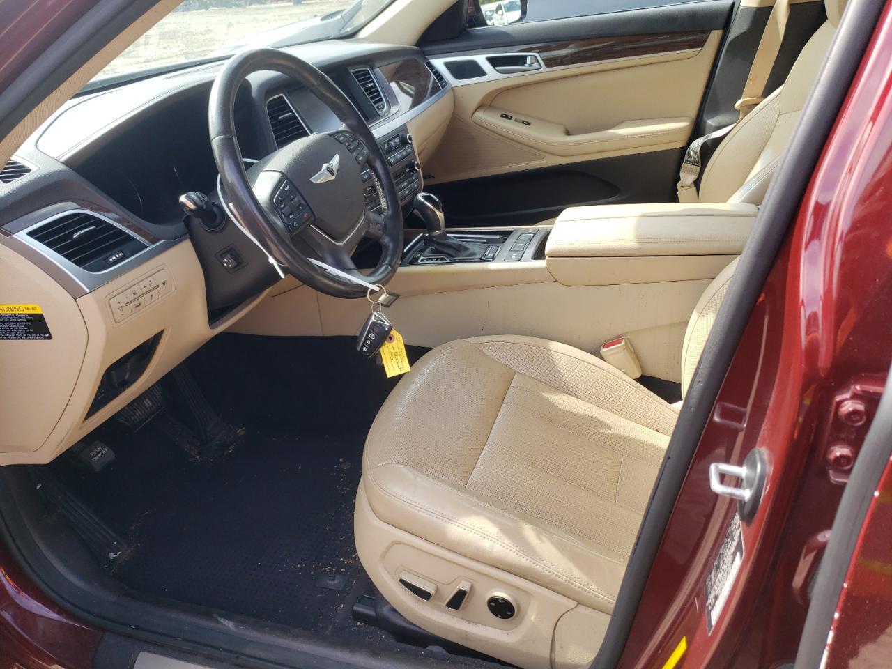 2016 Hyundai Genesis 3.8L VIN: KMHGN4JE3GU110122 Lot: 71872415