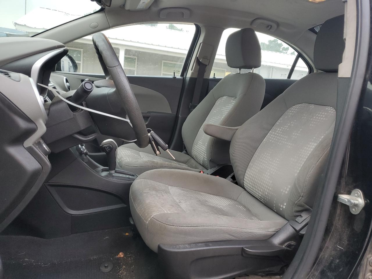 2019 Chevrolet Sonic Ls VIN: 1G1JB5SB6K4110582 Lot: 81670375