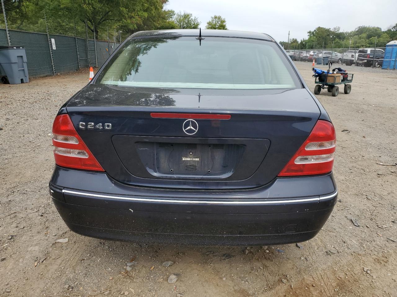2002 Mercedes-Benz C 240 VIN: WDBRF61J32F143636 Lot: 84567925