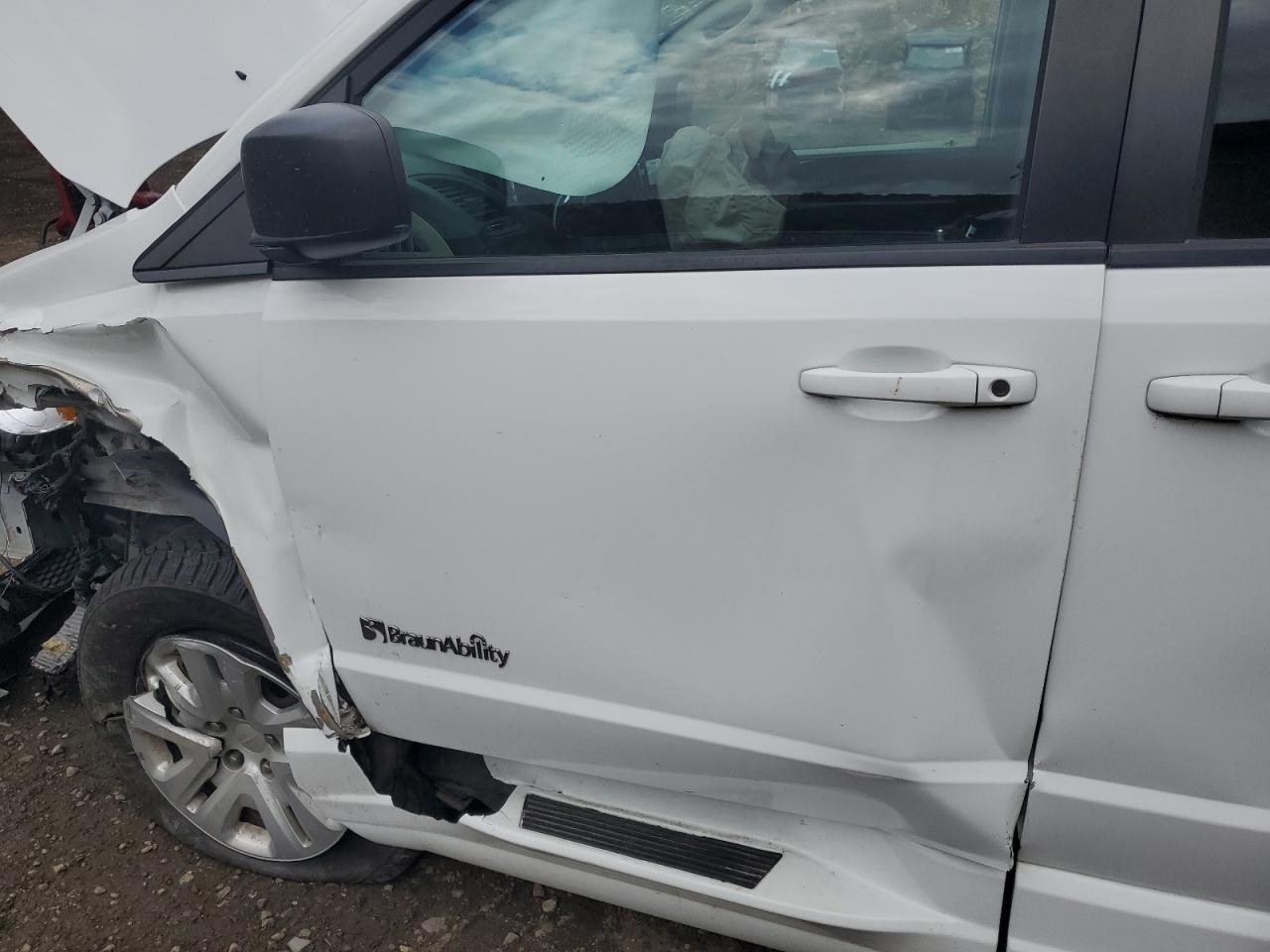 2018 Dodge Grand Caravan Se VIN: 2C4RDGBG0JR305021 Lot: 71393835