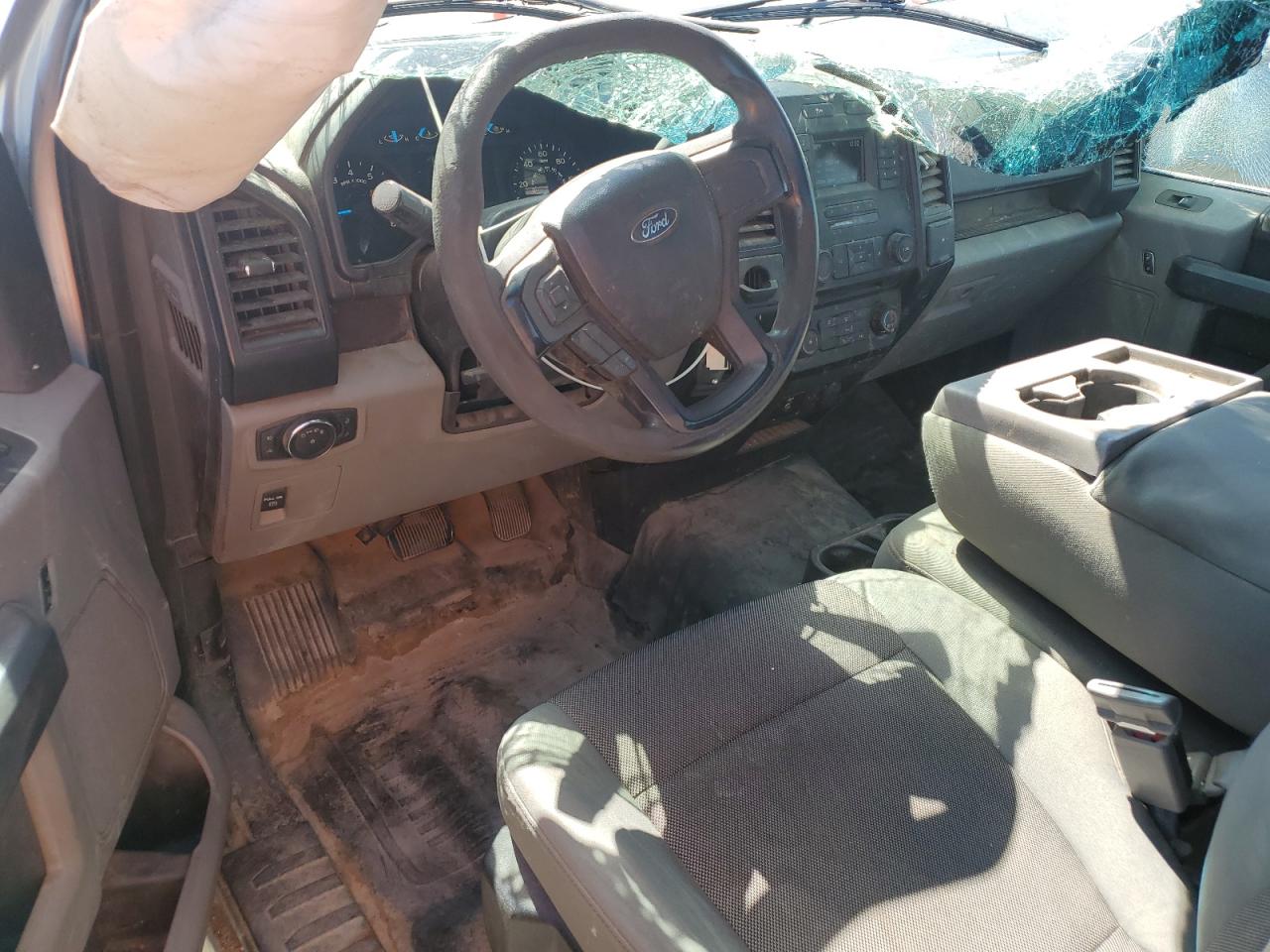 2016 Ford F150 VIN: 1FTMF1C85GKF00130 Lot: 80991955