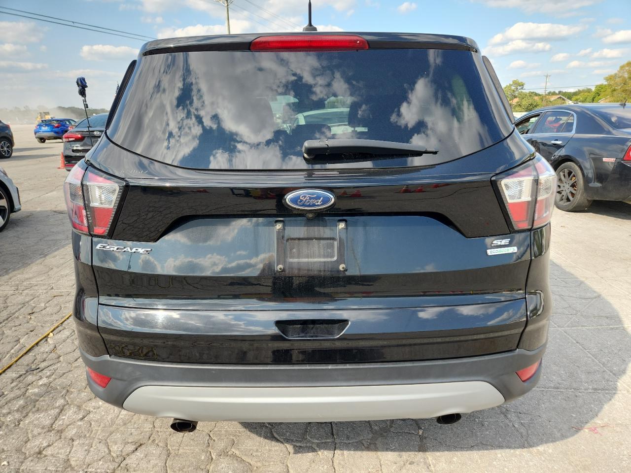 2017 Ford Escape Se VIN: 1FMCU0GD3HUE90864 Lot: 80171165