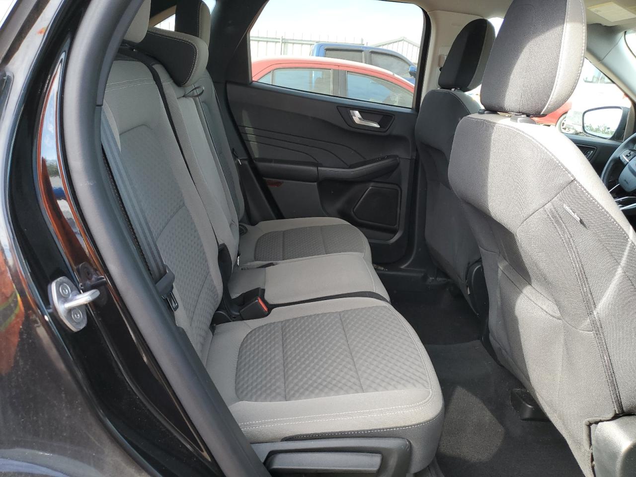 2021 Ford Escape Se VIN: 1FMCU9G62MUB15225 Lot: 81928465