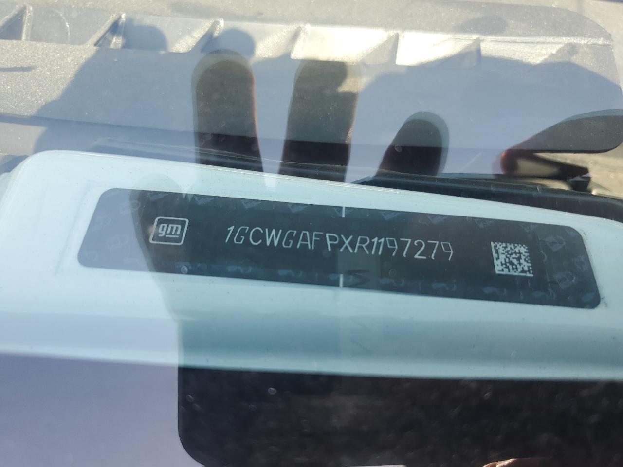 2024 Chevrolet Express G2500 VIN: 1GCWGAFPXR1197279 Lot: 85577535