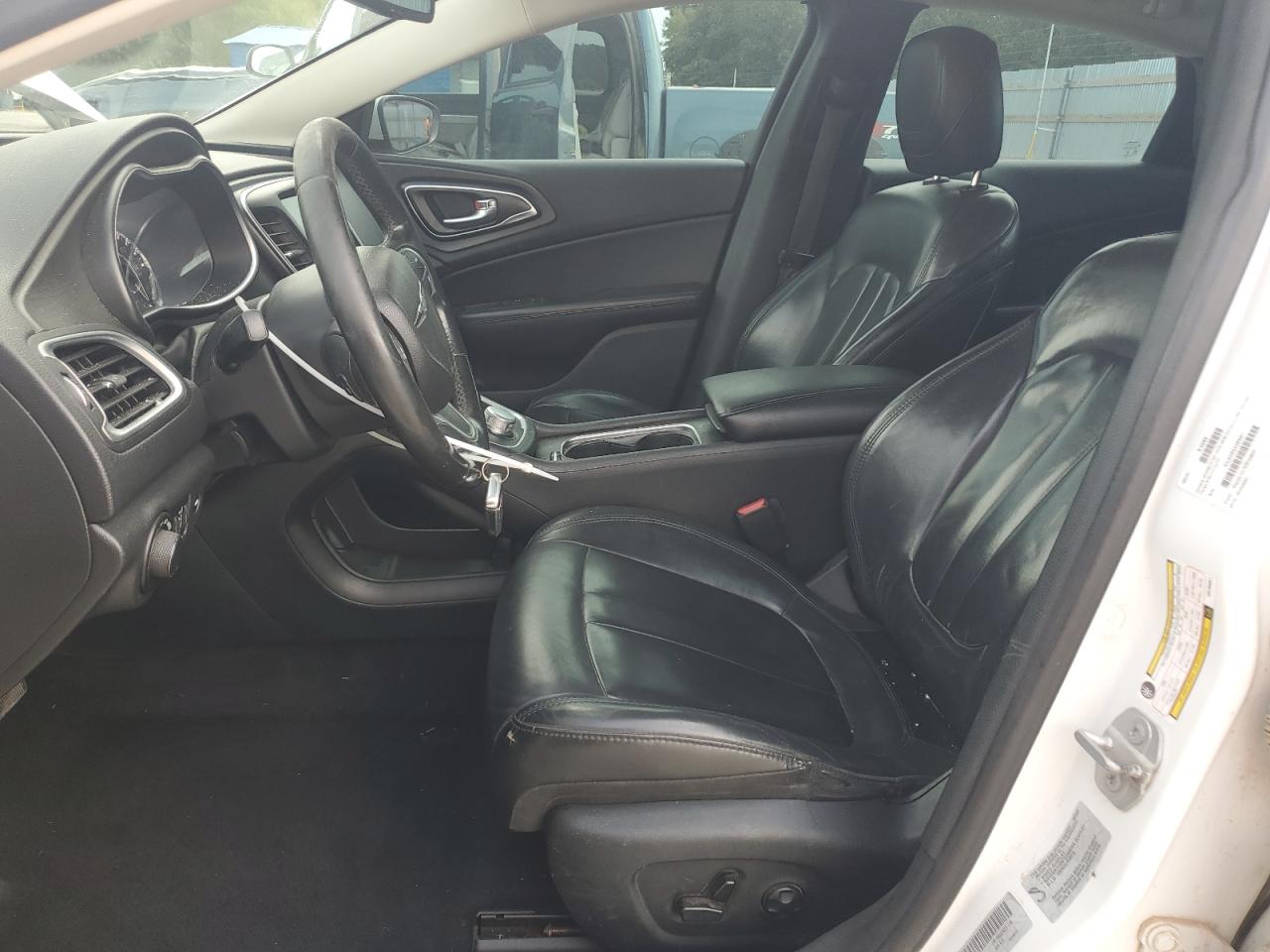 2016 Chrysler 200 Limited VIN: 1C3CCCAB8GN180061 Lot: 80425185