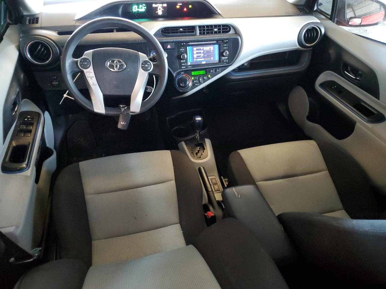 2012 Toyota Prius C VIN: JTDKDTB38C1503425 Lot: 81422095