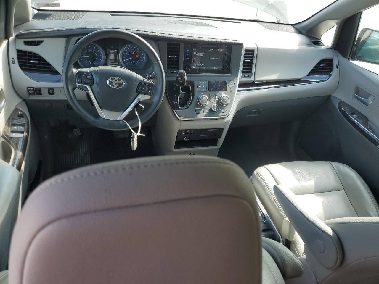 2015 Toyota Sienna Xle VIN: 5TDYK3DC7FS567248 Lot: 80903245