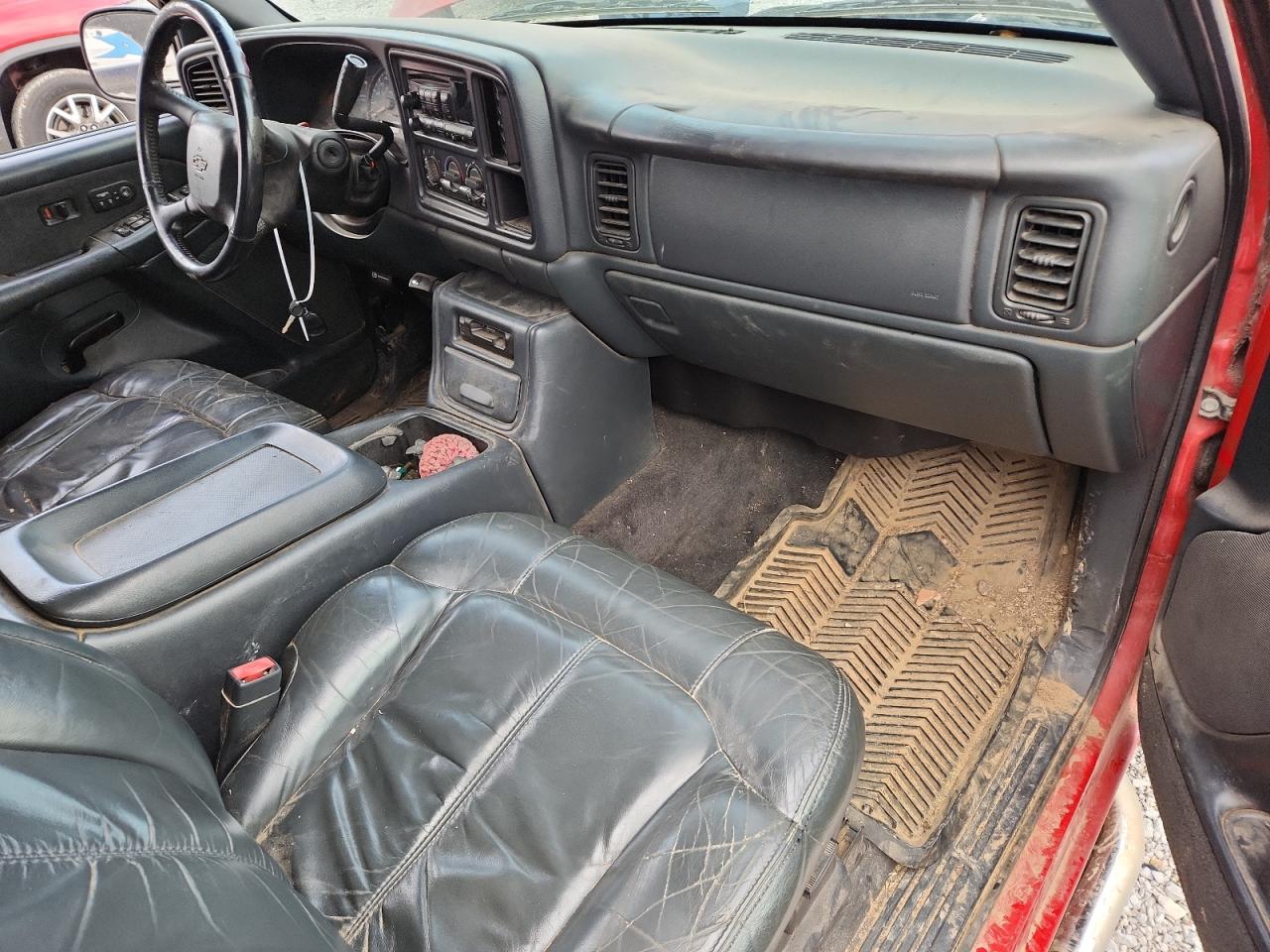 2002 Chevrolet Silverado K2500 Heavy Duty VIN: 1GCHK23162F190786 Lot: 81097345