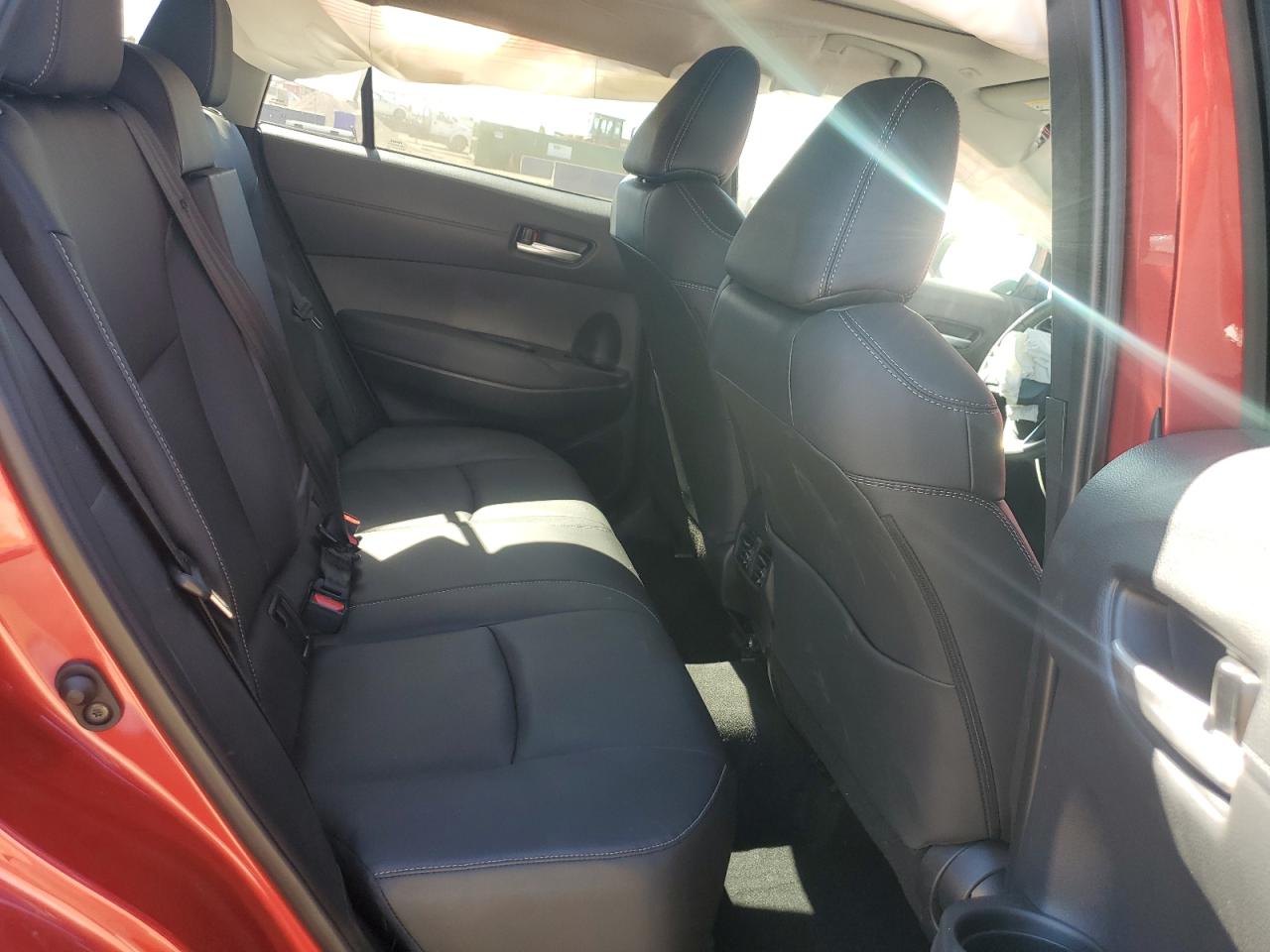 2025 Toyota Corolla Cross Xle VIN: 7MUDAABG5SV133924 Lot: 84072895