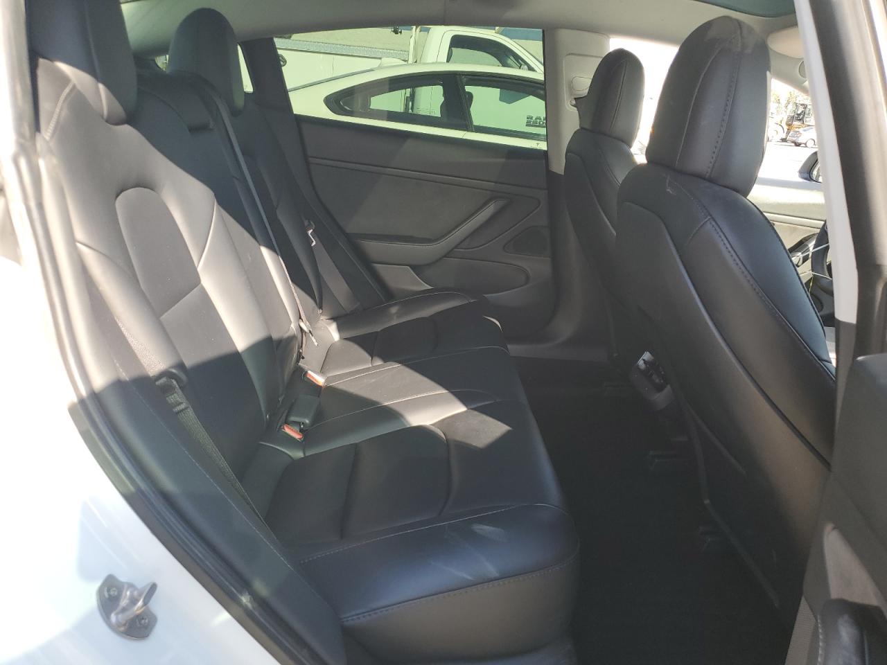 2020 Tesla Model 3 VIN: 5YJ3E1EB0LF807218 Lot: 81521085