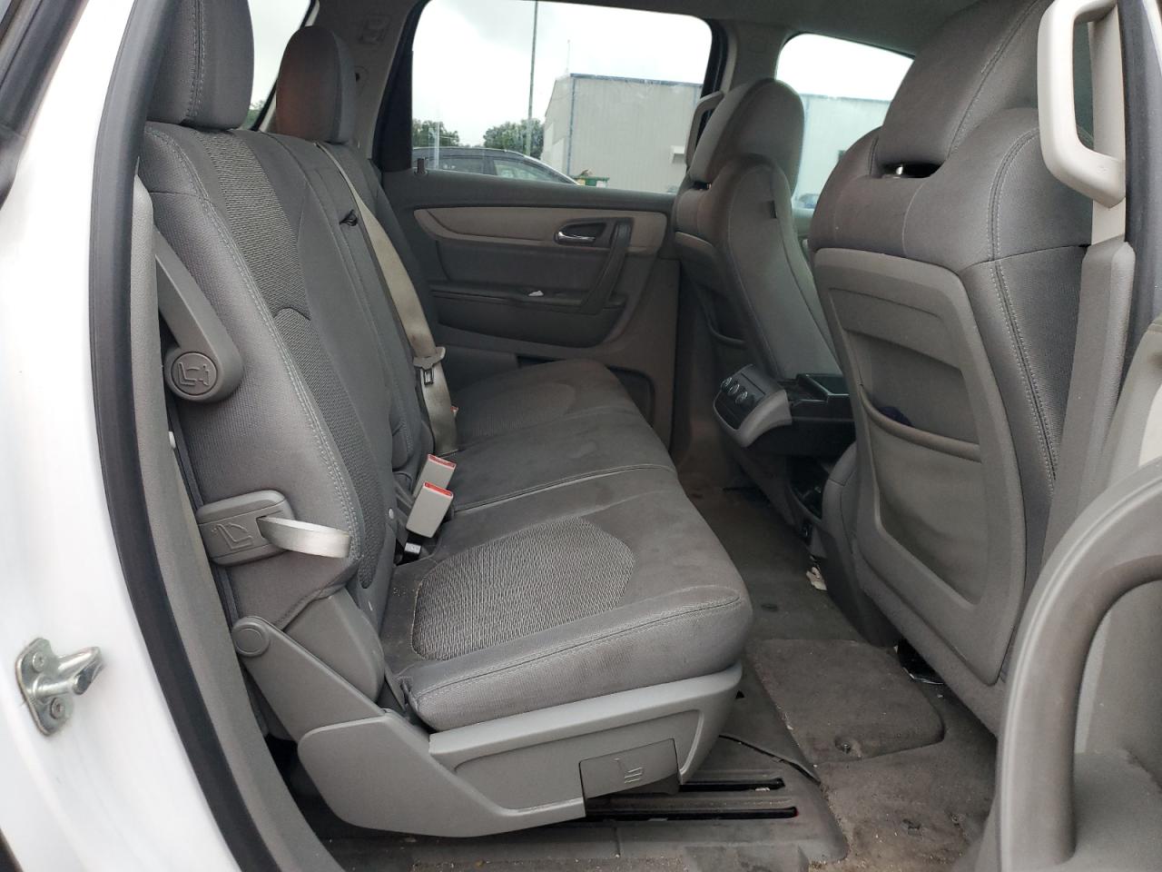 2017 Chevrolet Traverse Ls VIN: 1GNKRFKD2HJ340149 Lot: 80215835