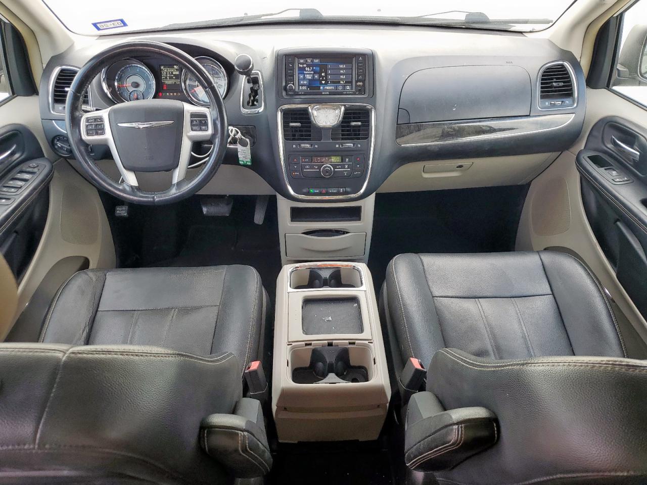 2016 Chrysler Town & Country Touring VIN: 2C4RC1BG9GR187298 Lot: 81528005