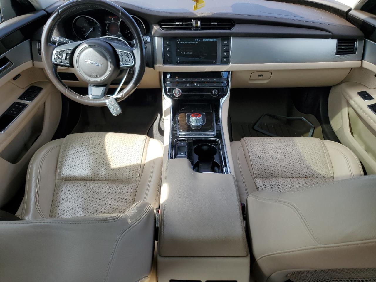 2016 Jaguar Xf Prestige VIN: SAJBK4BV4GCY15413 Lot: 72053945