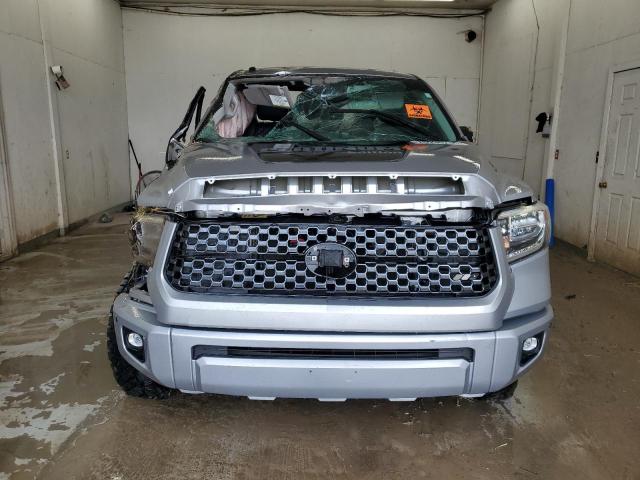  TOYOTA TUNDRA 2019 Srebrny