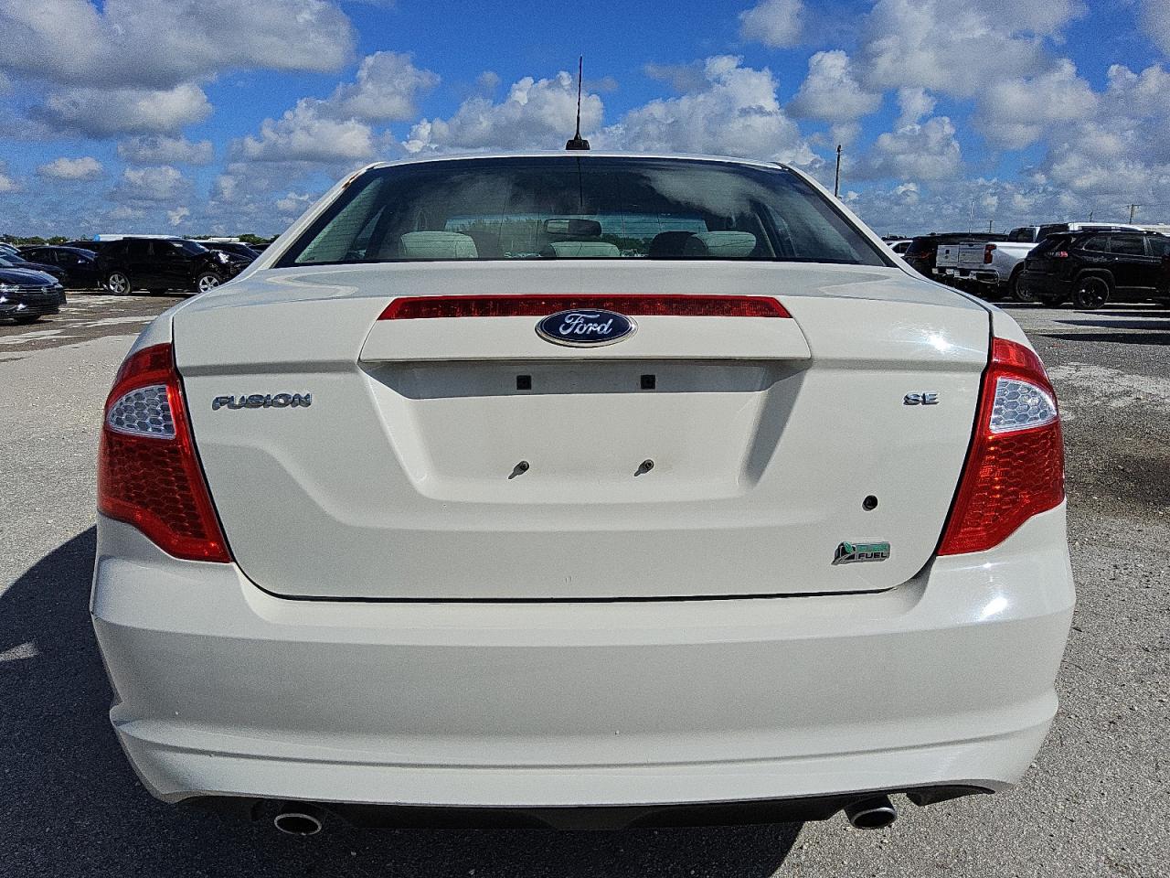 2010 Ford Fusion Se VIN: 3FAHP0HG6AR400281 Lot: 83967835