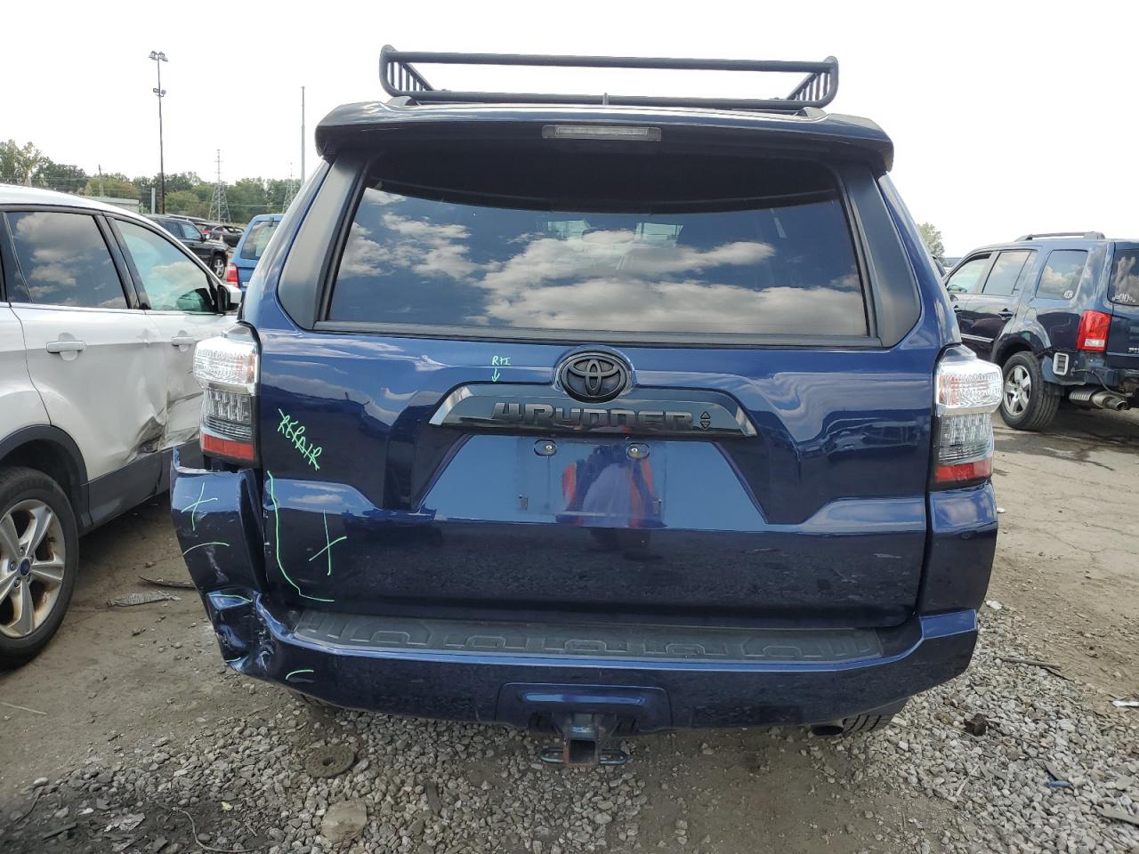 2021 Toyota 4Runner Venture VIN: JTEHU5JR7M5956906 Lot: 81102835