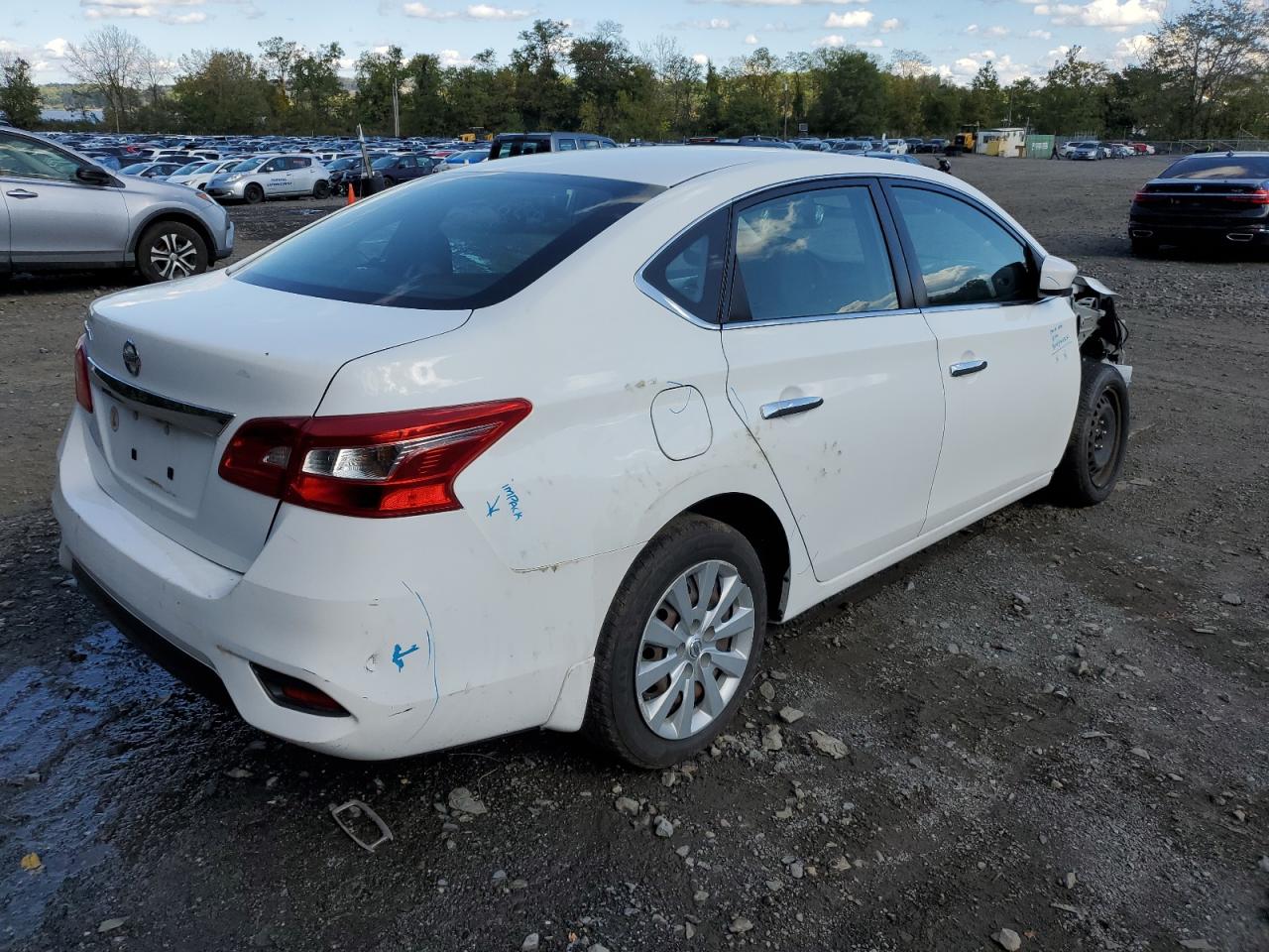 2019 Nissan Sentra - Image 3