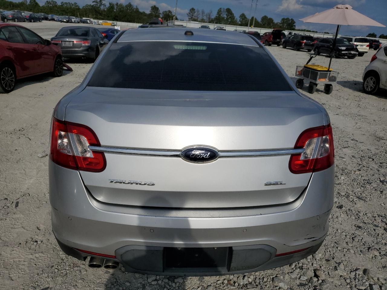 2010 Ford Taurus Sel VIN: 1FAHP2EW1AG125188 Lot: 70850343