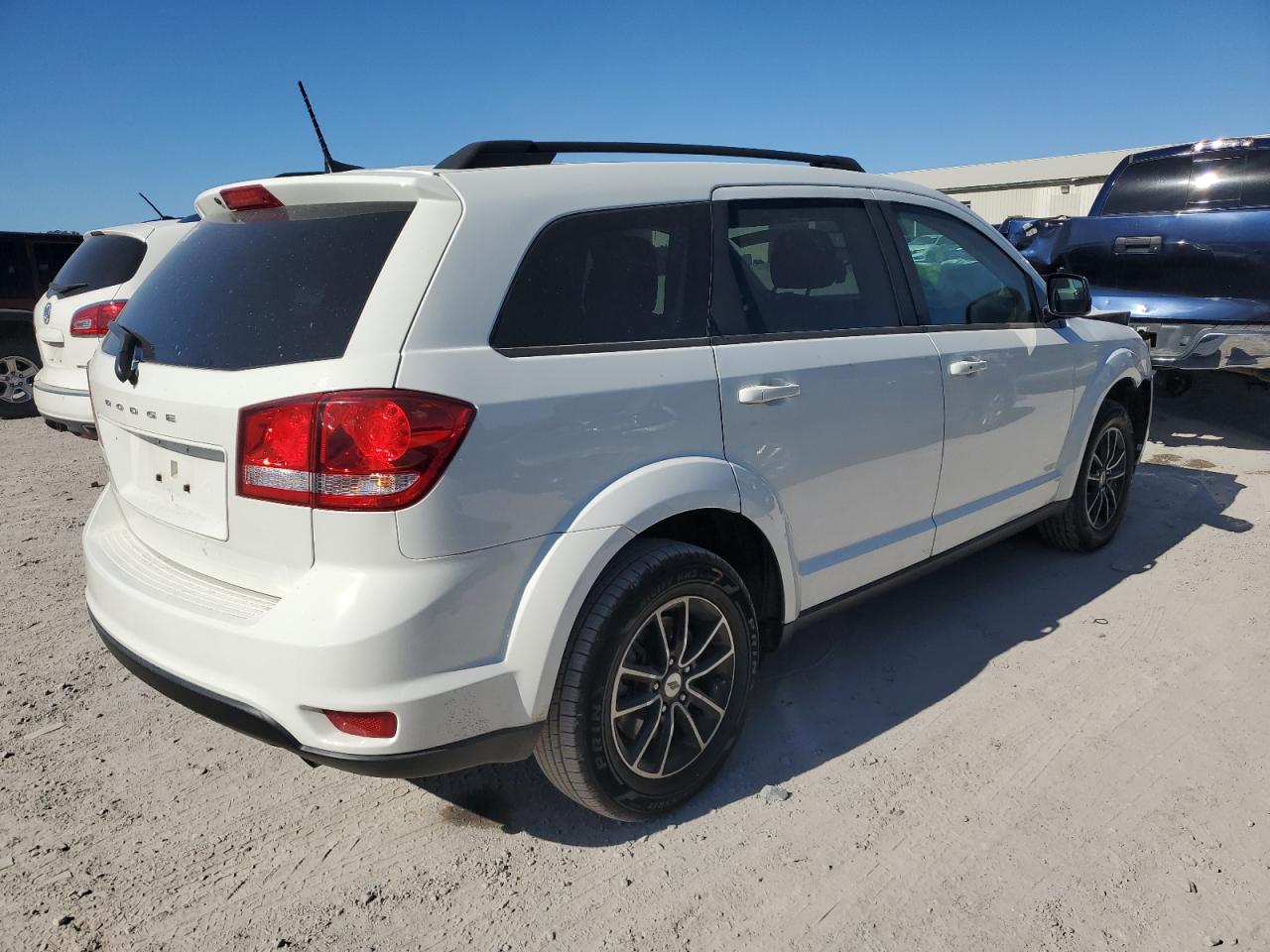 2019 Dodge Journey Se VIN: 3C4PDCBB4KT737792 Lot: 73477243