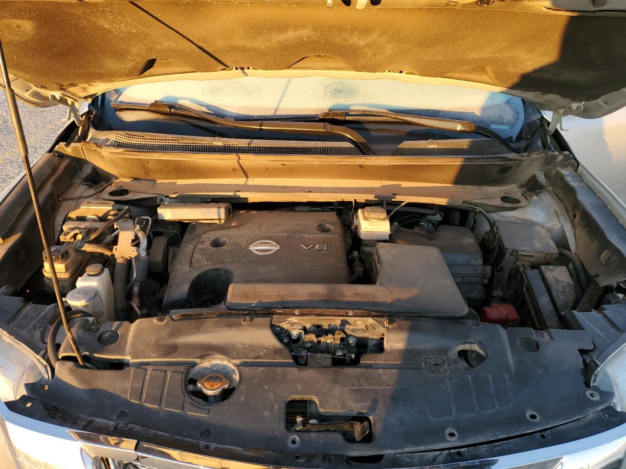 2015 Nissan Pathfinder - Image 12
