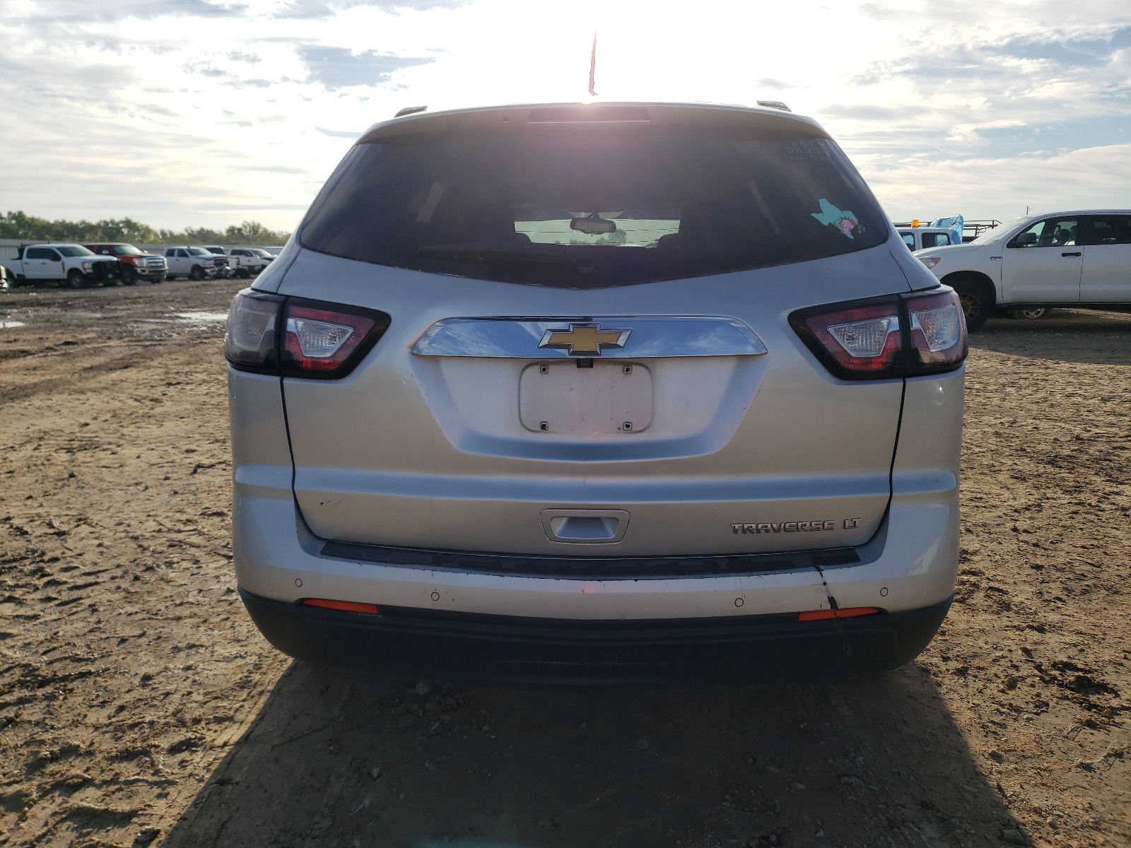 1GNKRJKD1DJ270110 2013 Chevrolet Traverse Lt