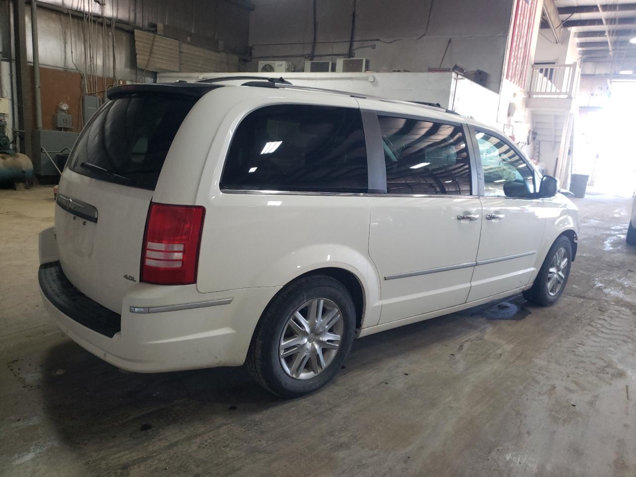 2A8HR64X48R771381 2008 Chrysler Town & Country Limited