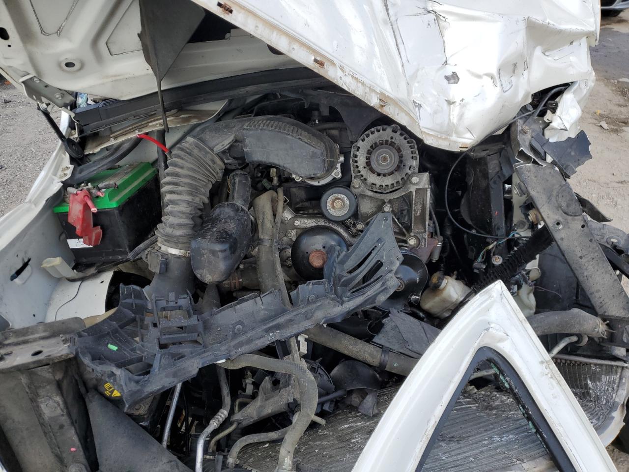 2011 GMC Yukon - Image 12