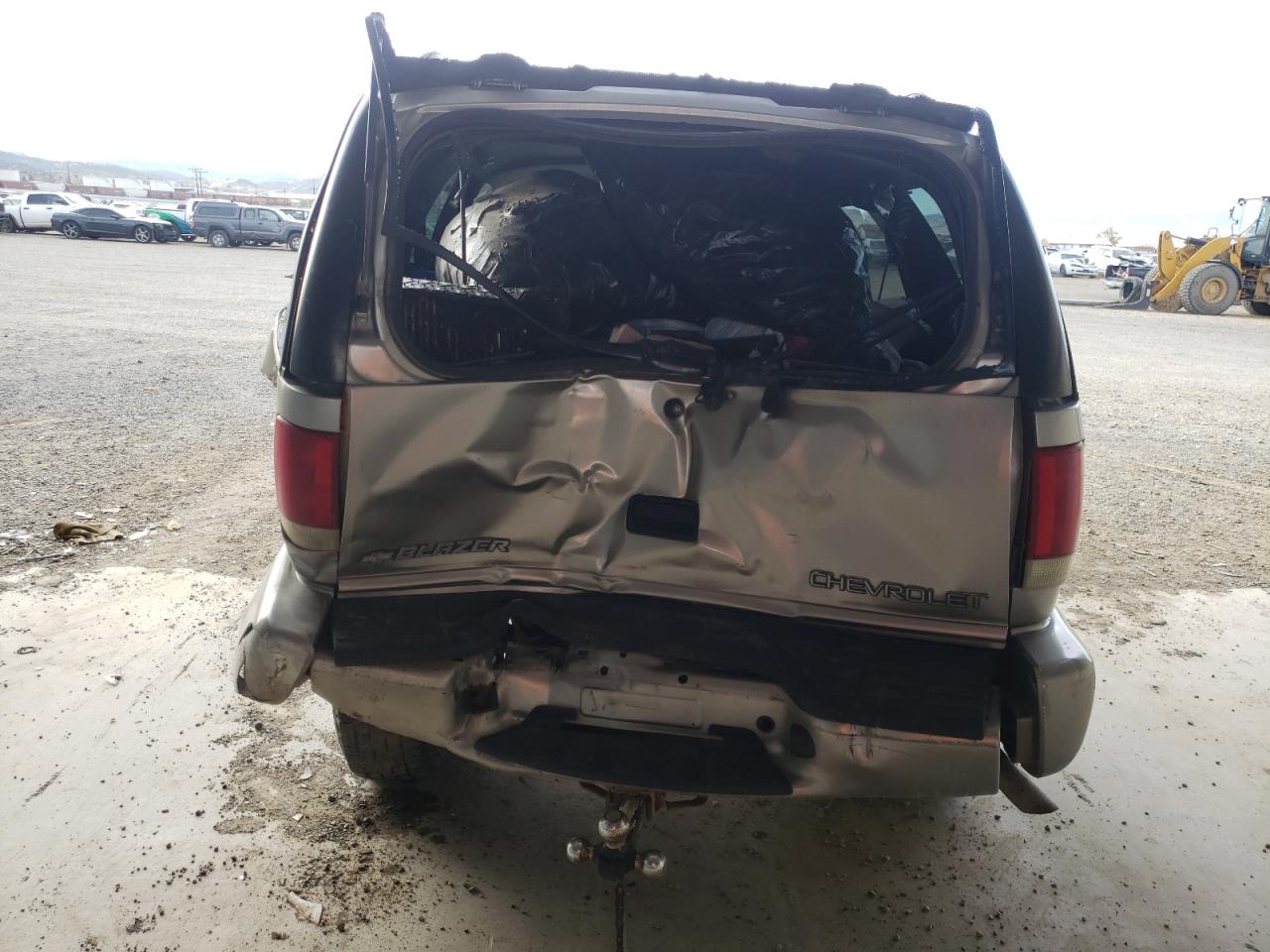2000 Chevrolet Blazer VIN: 1GNDT13W9Y2358557 Lot: 65917743