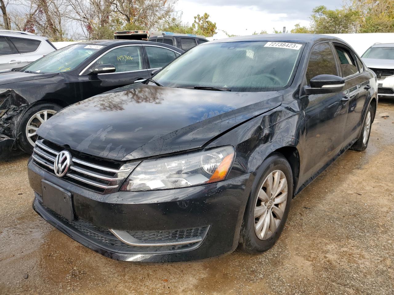 2013 Volkswagen Passat S for Sale in Bridgeton, MO - Side